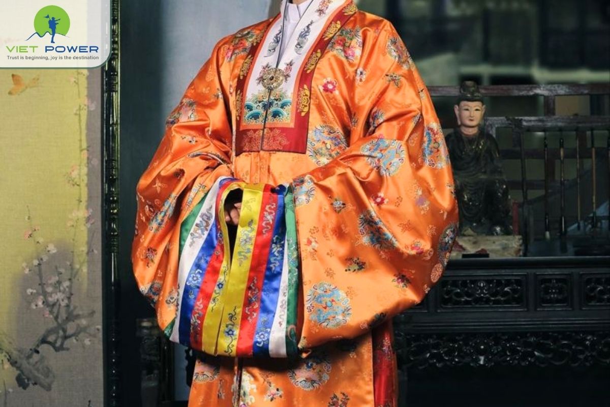 Ao Nhat Binh: Top 5 Secrets Of The Nguyen Dynasty Royal Costume