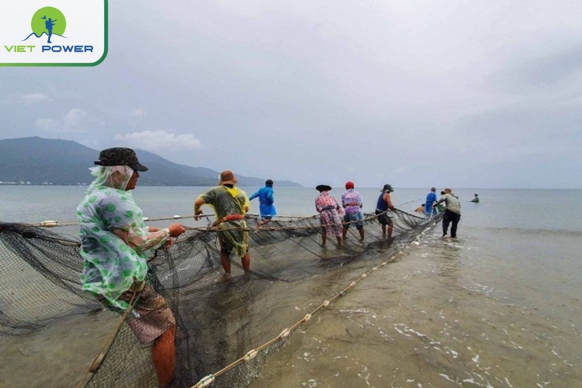 Join a Local Fisherman for Early Morning