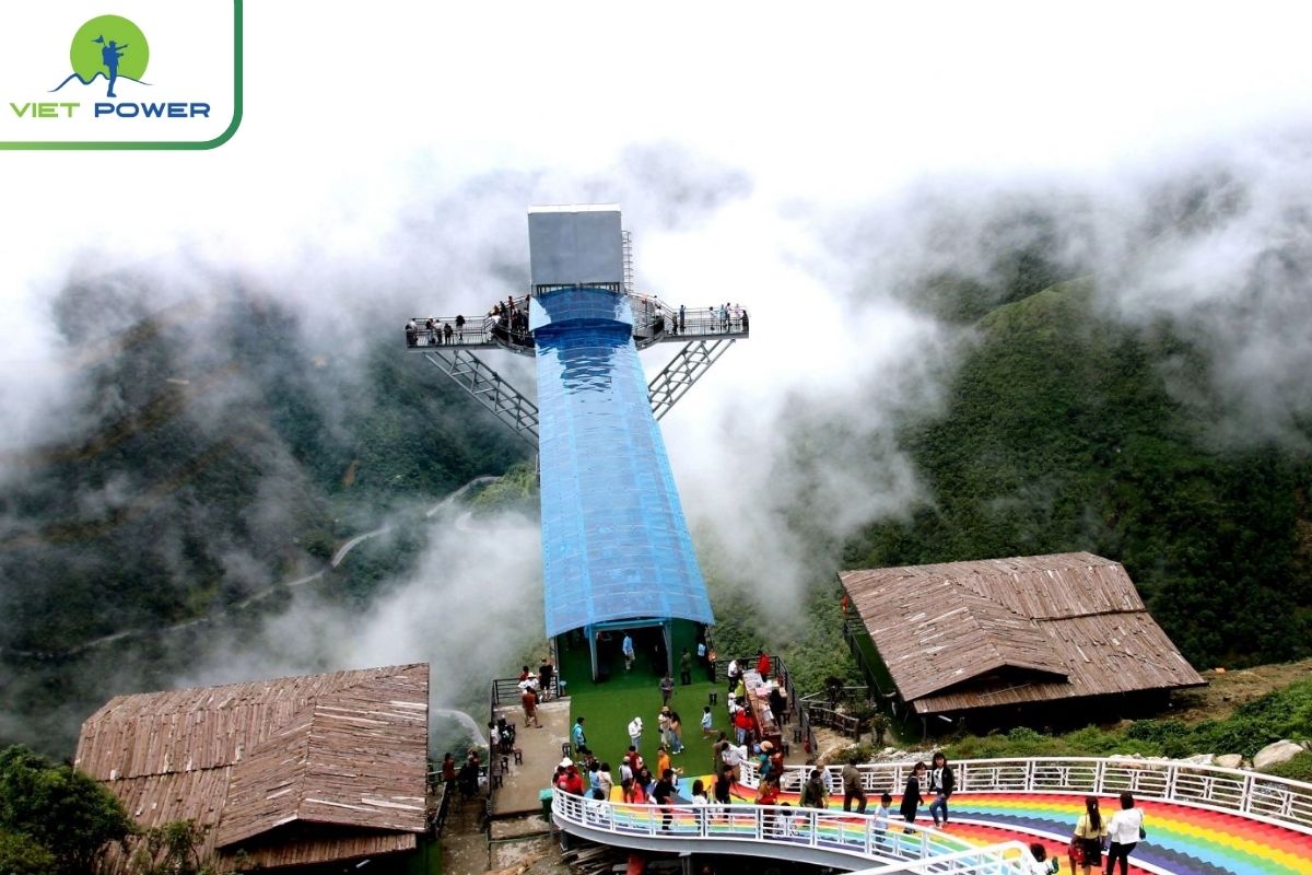Rong May Glass Bridge 