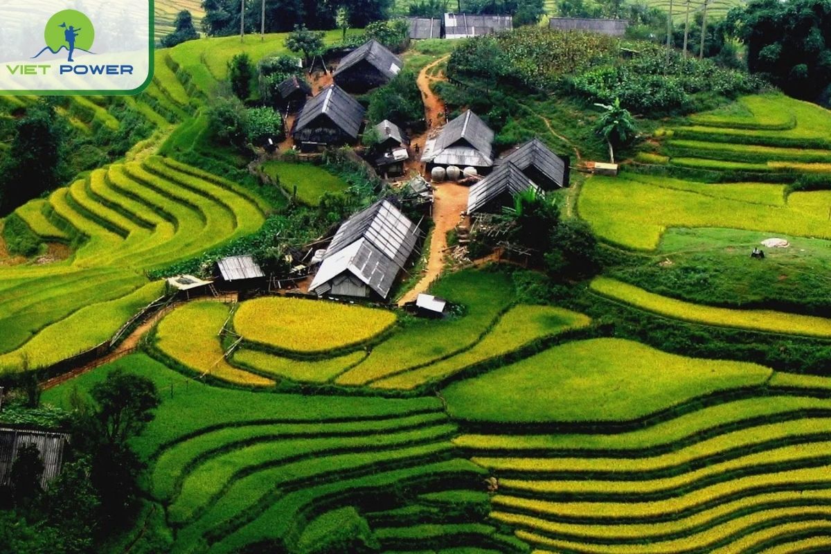 Y Linh Ho Village