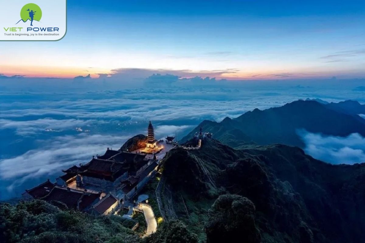 (2) Fansipan Mount