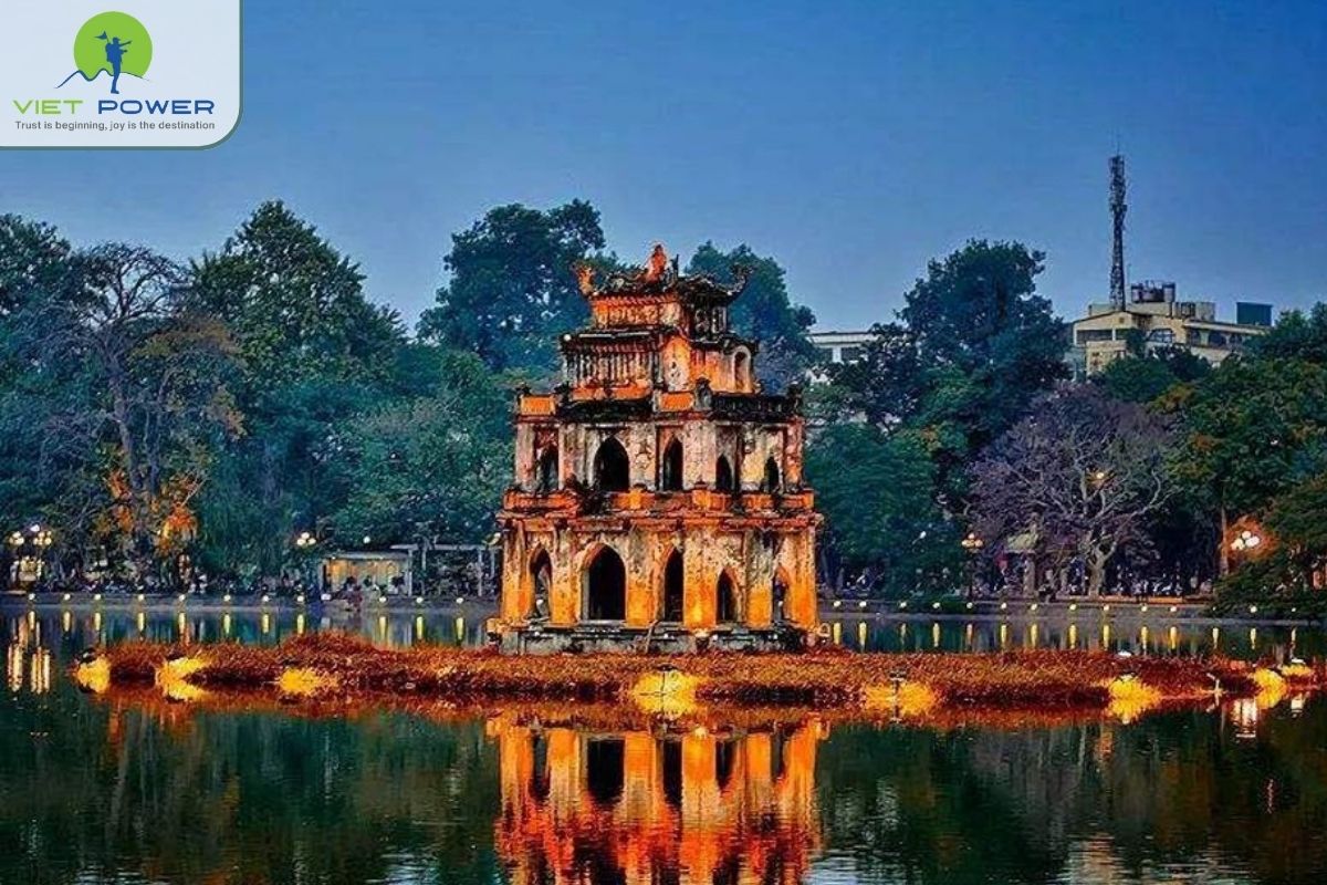 (2) Hoan Kiem Lake