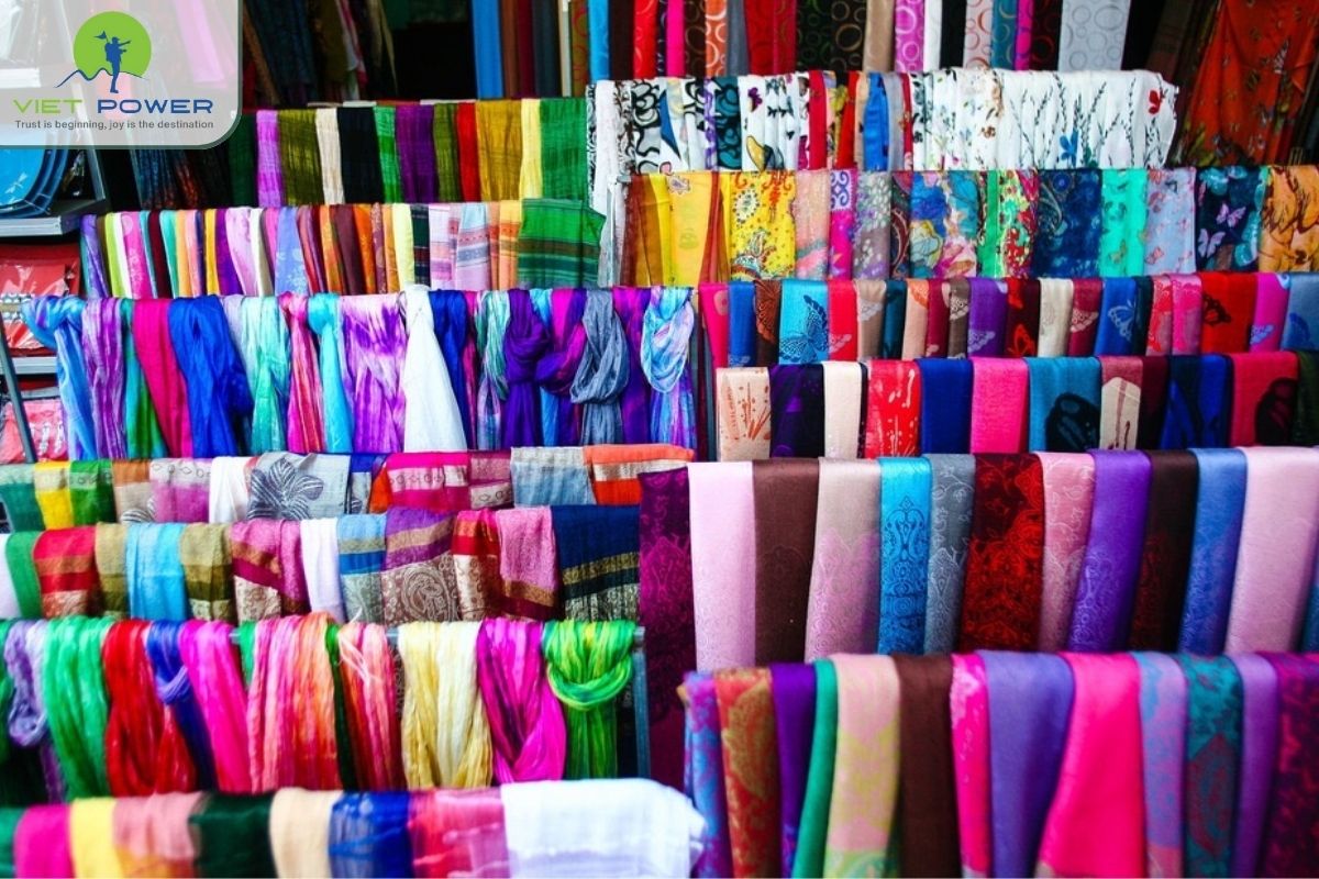 (3) Silk