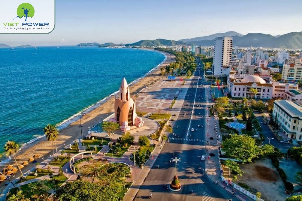 (4) Thap Tram Huong (1)