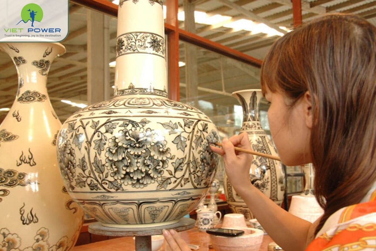 (7) Vietnam Pottery