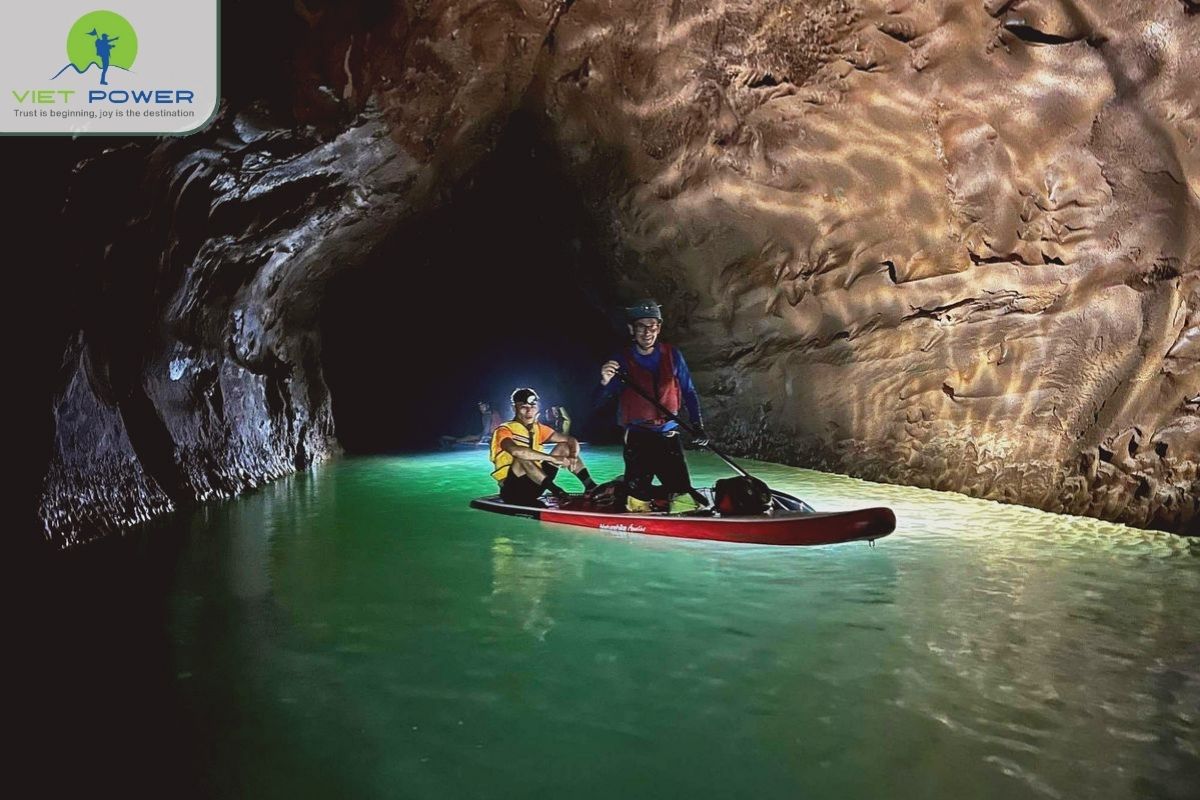 (8) Phong Nha-Ke Bang