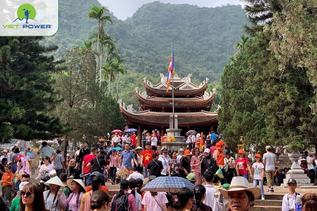 Perfume Pagoda Festival