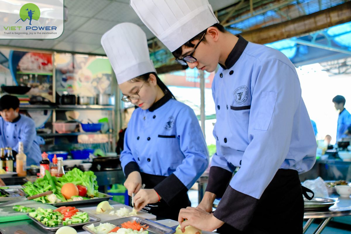 Central Vietnam - Discovering the Bold Flavors (17)