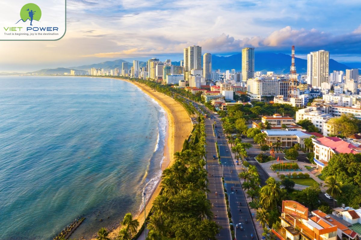 Review of Life in Vietnam (4)