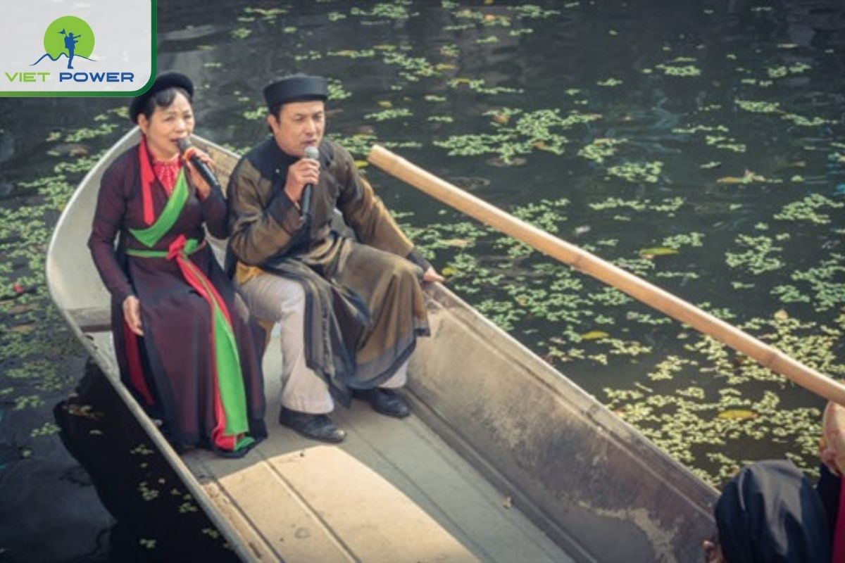 Quan Ho Singing – The Love Duets of Bac Ninh