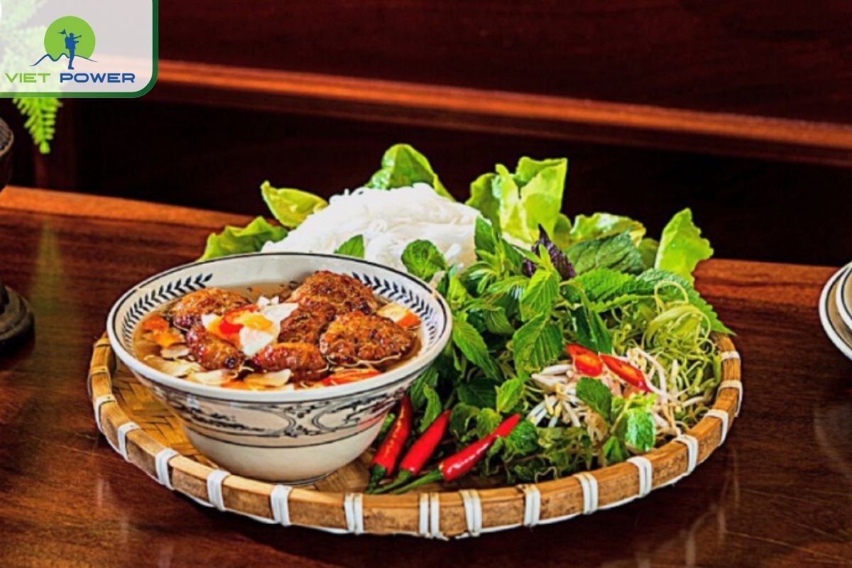 Bún Chả Lương Ngọc Quyến – Best Street Food Upgrade