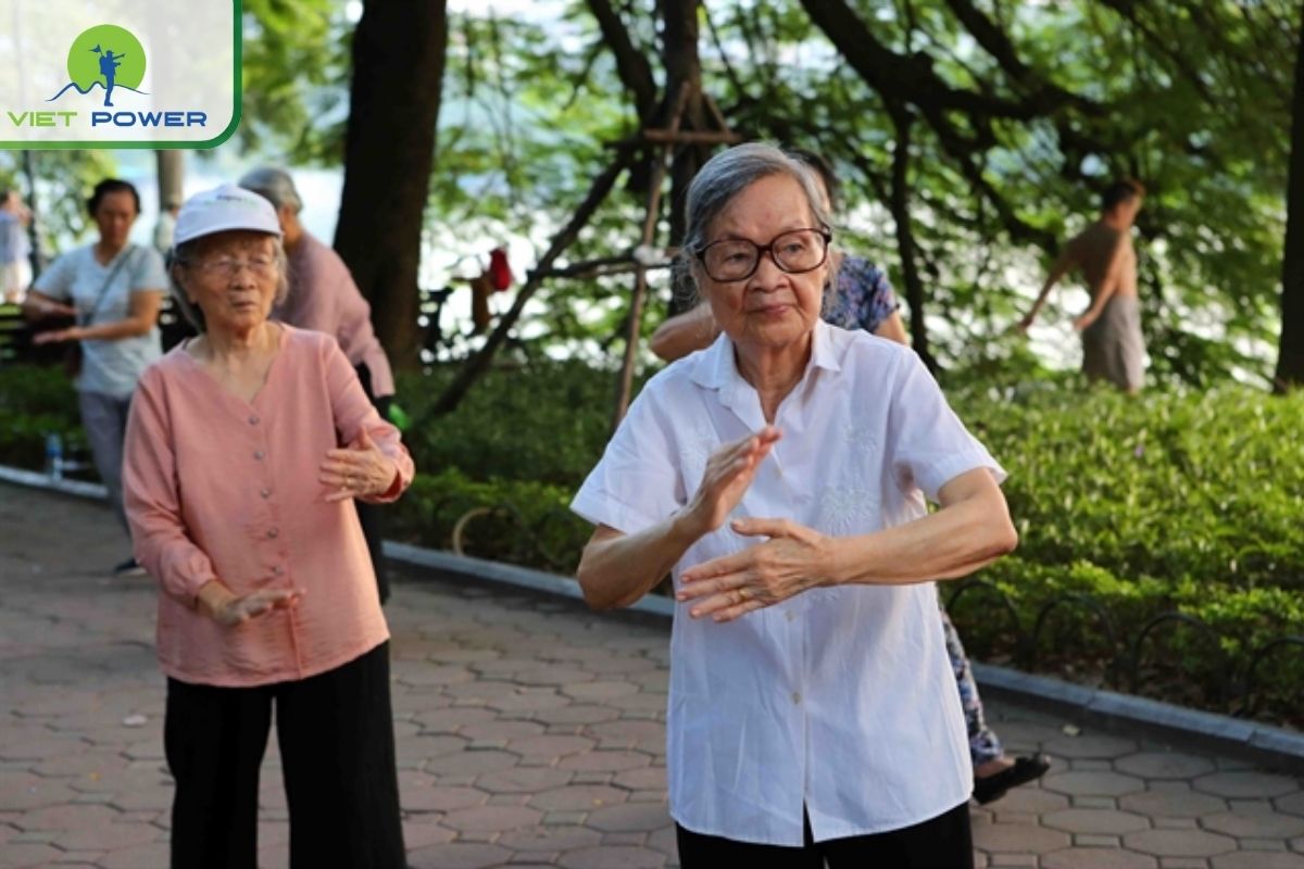 Vietnamese People Consider Age and Hierarchy Important