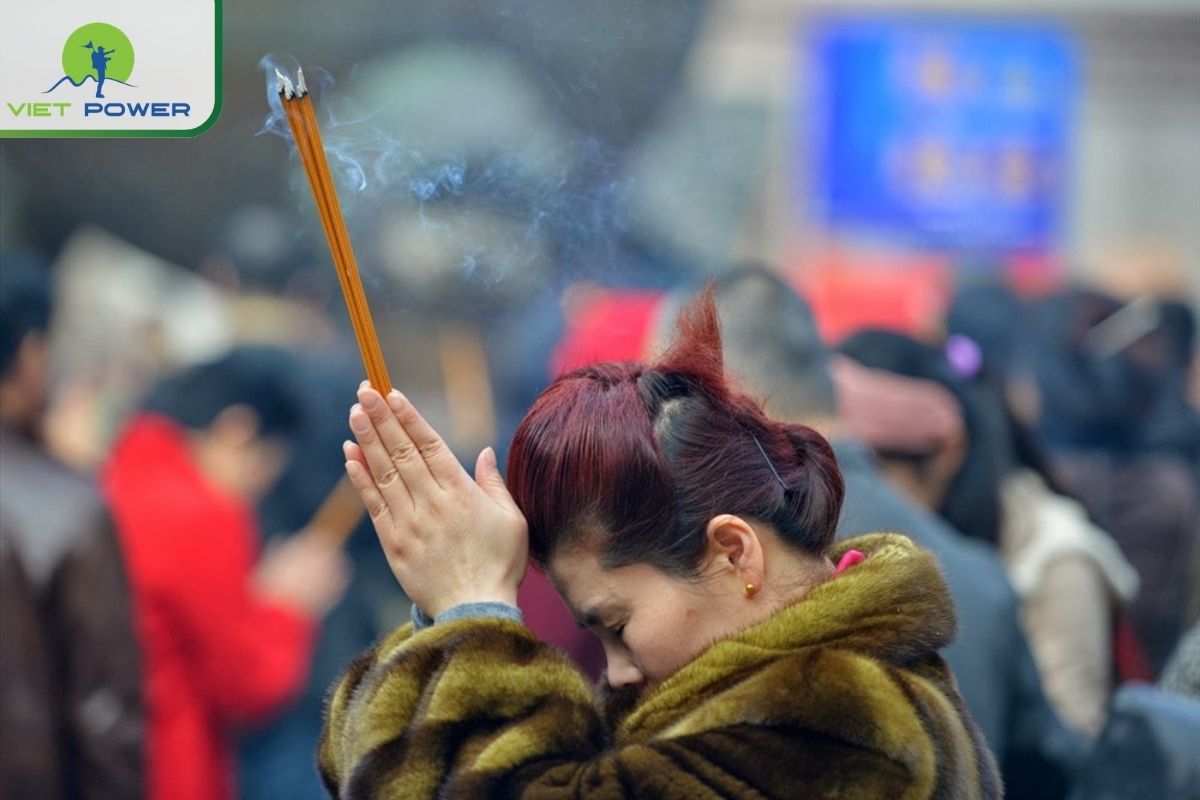 Tourist Insight: What Travelers Should Know and Respect