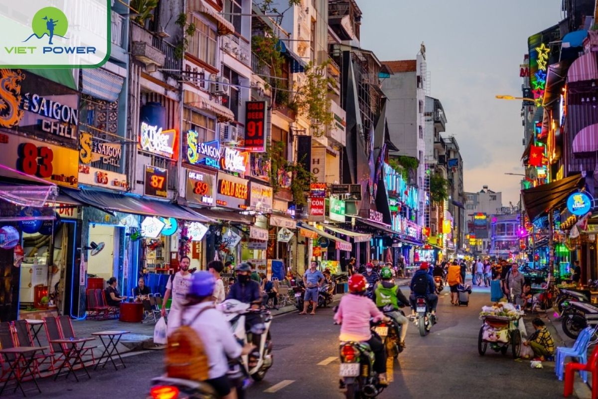 FAQs: Living Expenses in Ho Chi Minh City – 2025