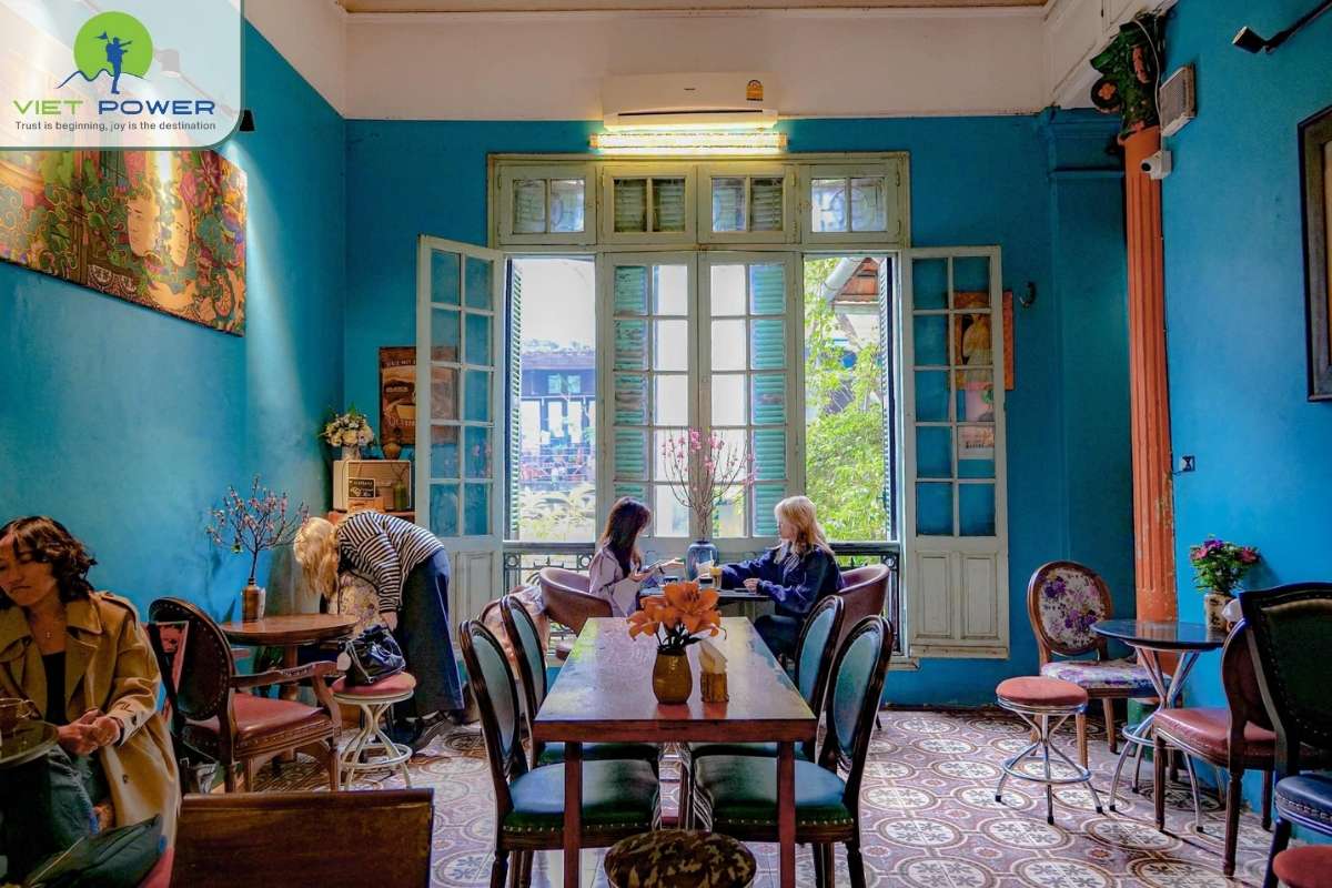 bakery-in-old-quarter (4)