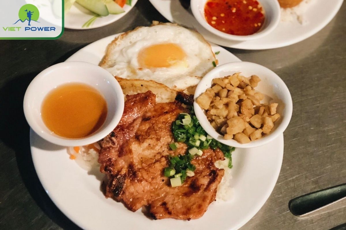 Top 7 Best Com Tam in Saigon: Cheap and Delicious: Com Tam Ba Rac