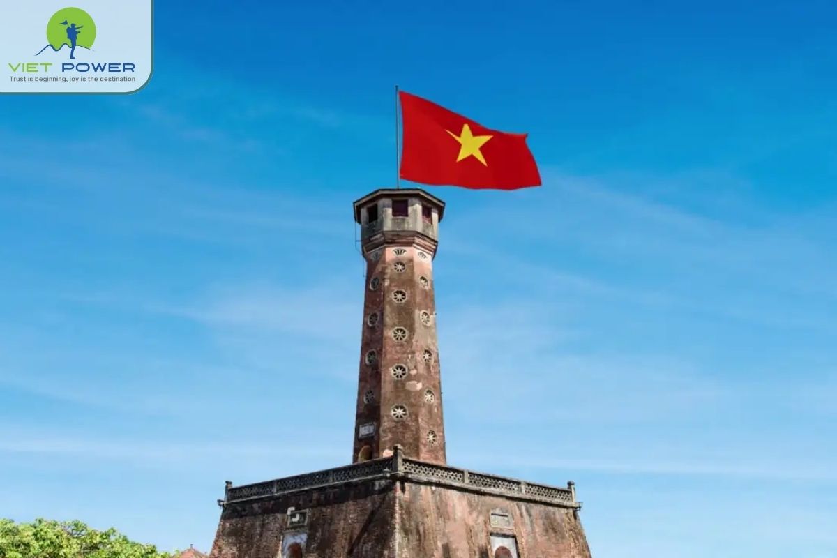hanoi-flag-tower-at-thang-long-citadel