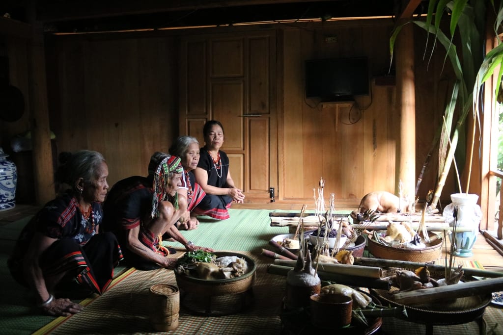 Clash at Hamburger Hill in Hue 1-Day Tour