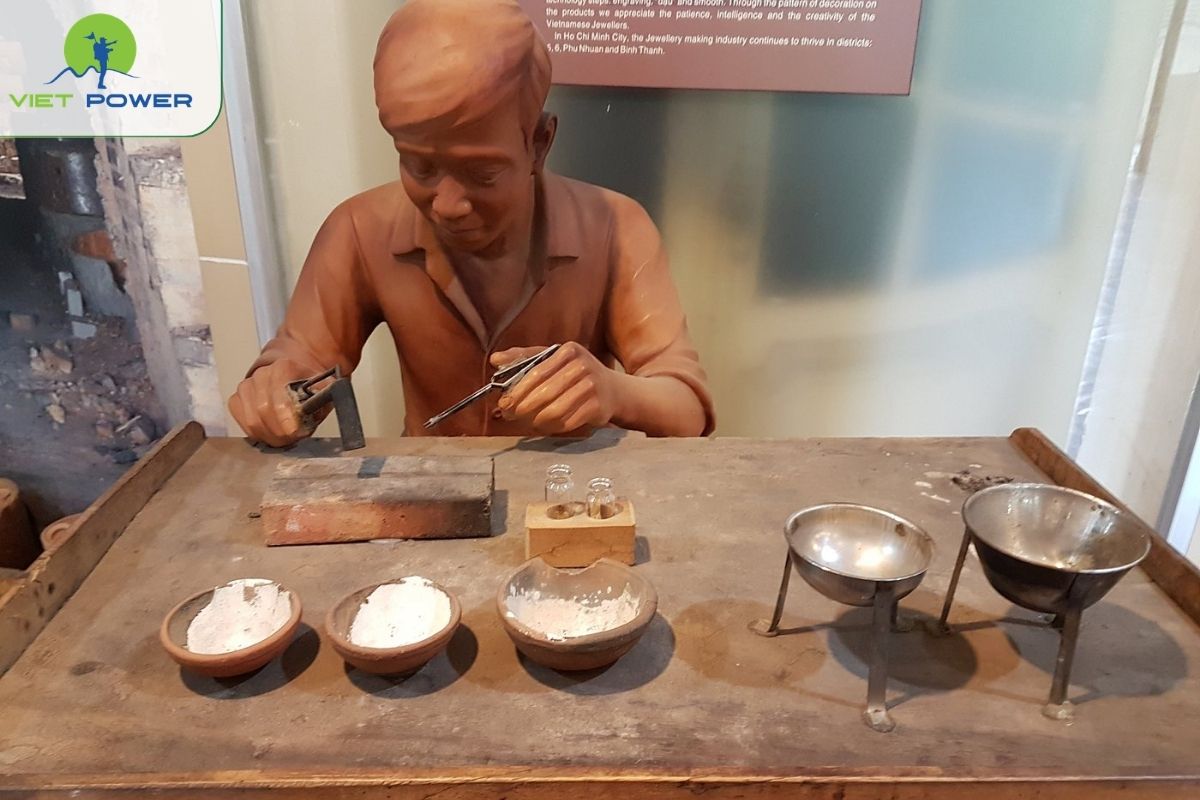 Cultural and Daily Life Displays