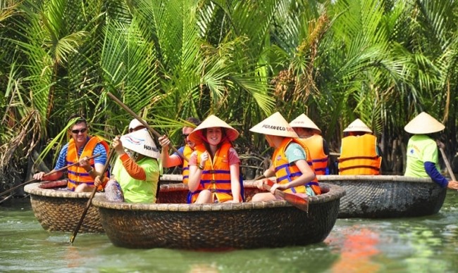 Behold the Stunning Beauty of Vietnam in 9 Days