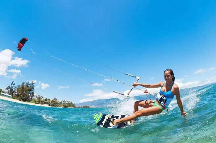 Kitesurfing class for beginners in Mui Ne lasts for 2 hours