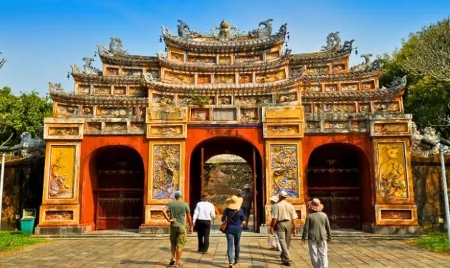 Vietnam Private Cycling 16 Days