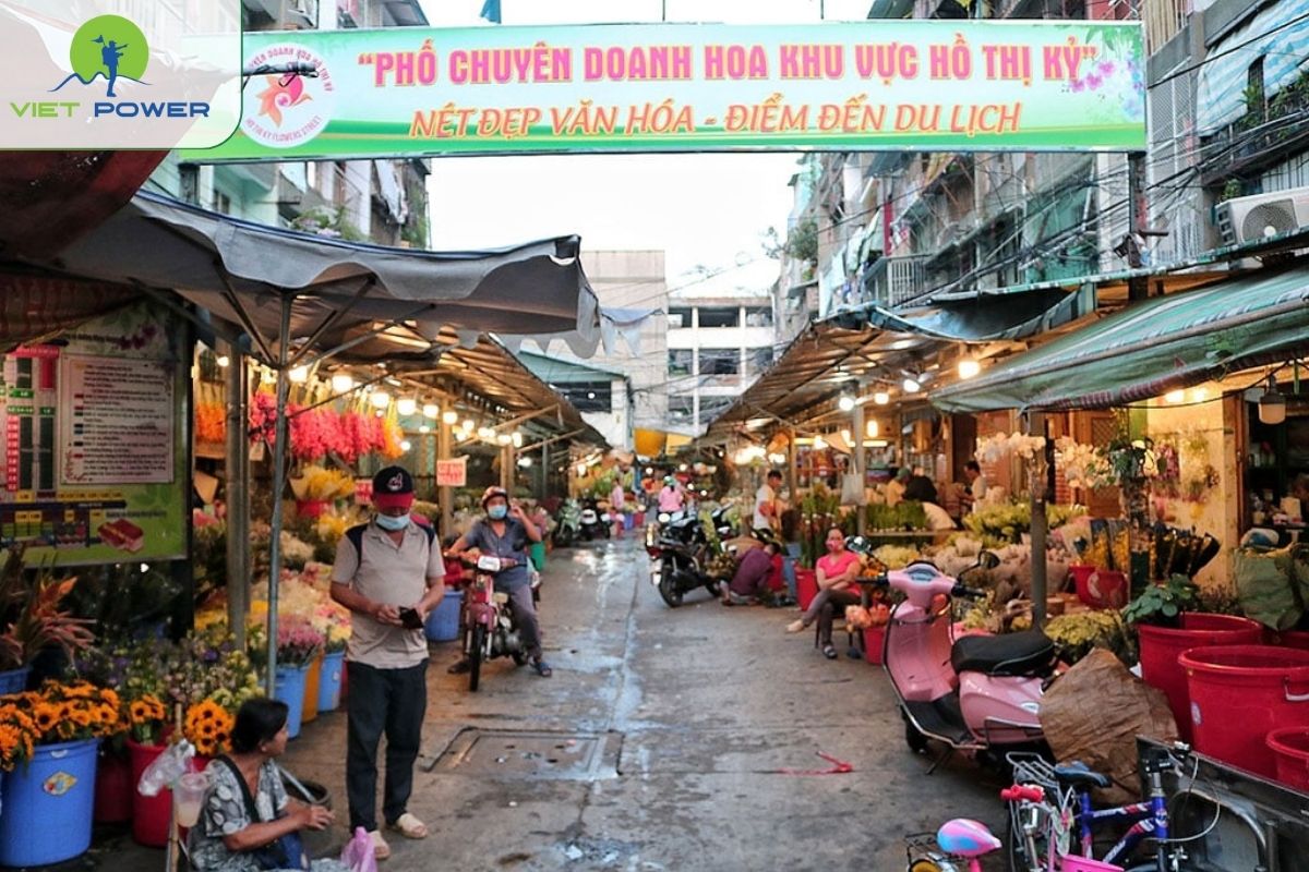 Ho Thi Ky Flower Market