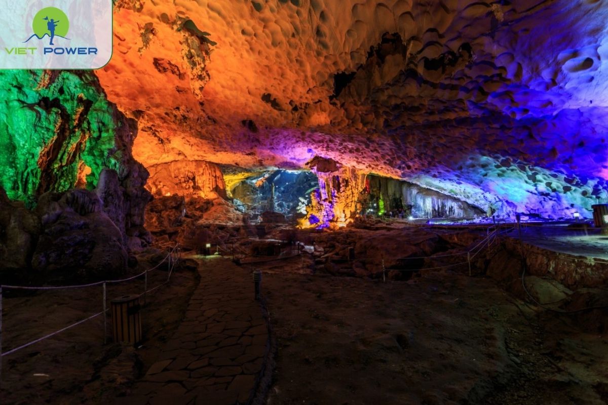 Sung Sot Cave