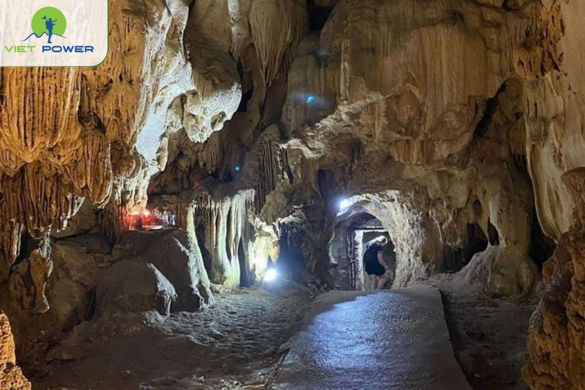 Trung Trang Cave