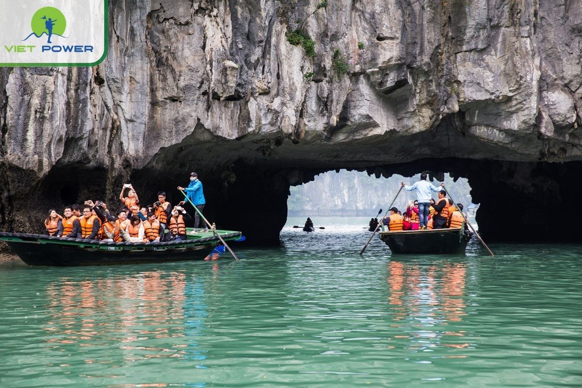 Visit Luon Cave by kayak