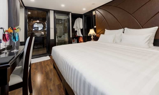 Deluxe Room with Ocean View