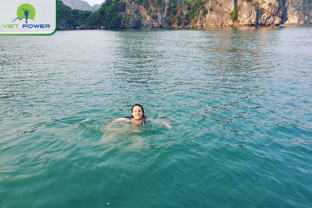 Swimming at Ba Trai Dao Beach 