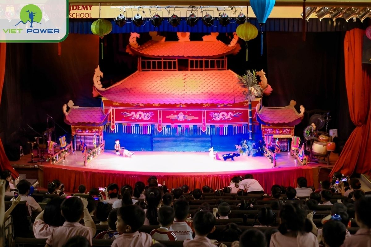 Golden Dragon Water Puppet Theatre