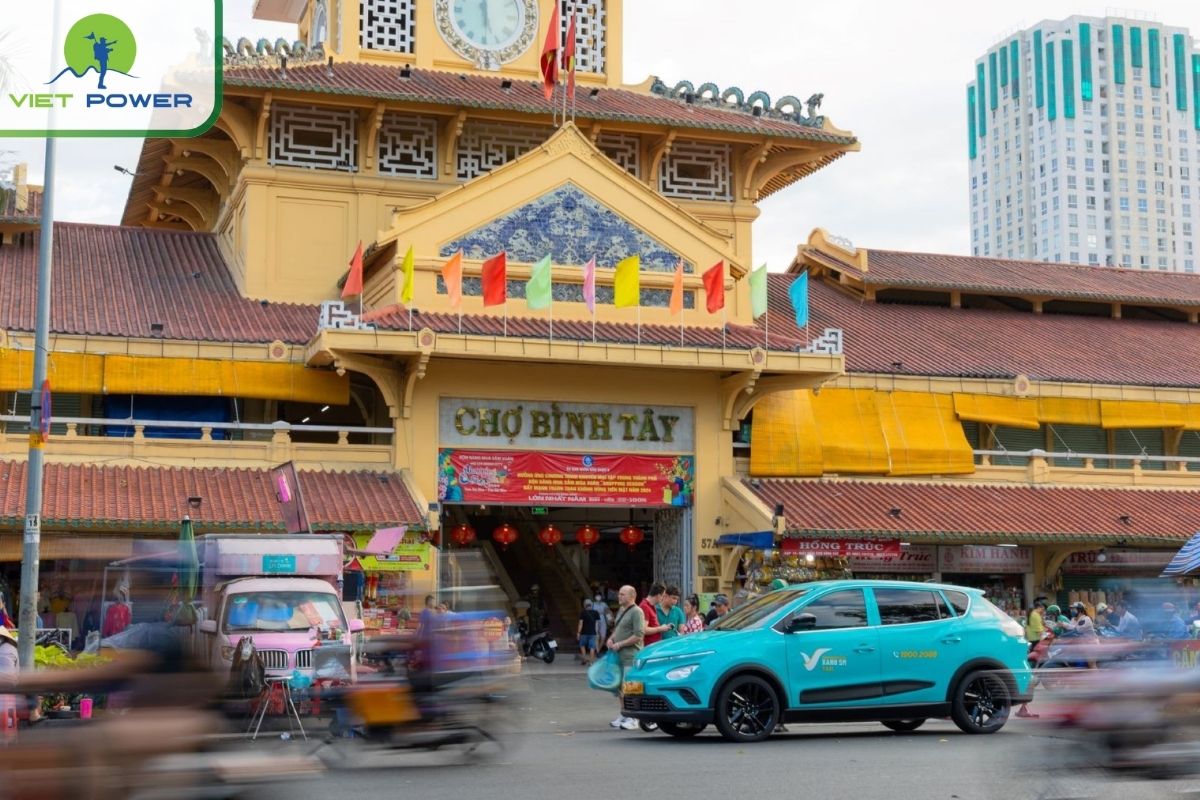 Take a taxi to Binh Tay market