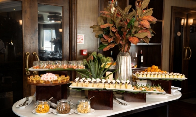 Ambassador Signature Cruise