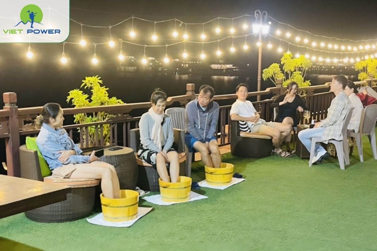 Traditional Chinese Herbal Foot Spa