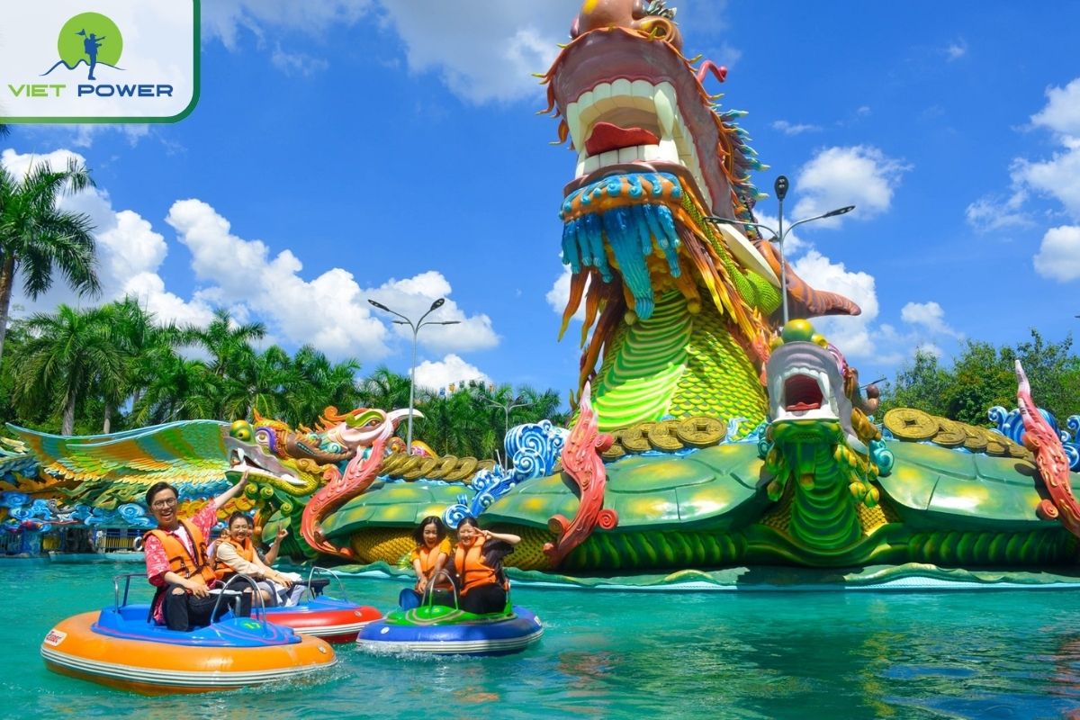 Suoi Tien Theme Park