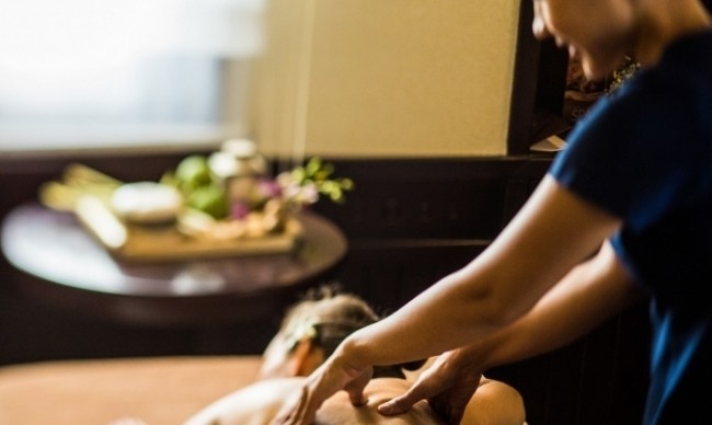 Remove tiredness, stress in massage and spa room