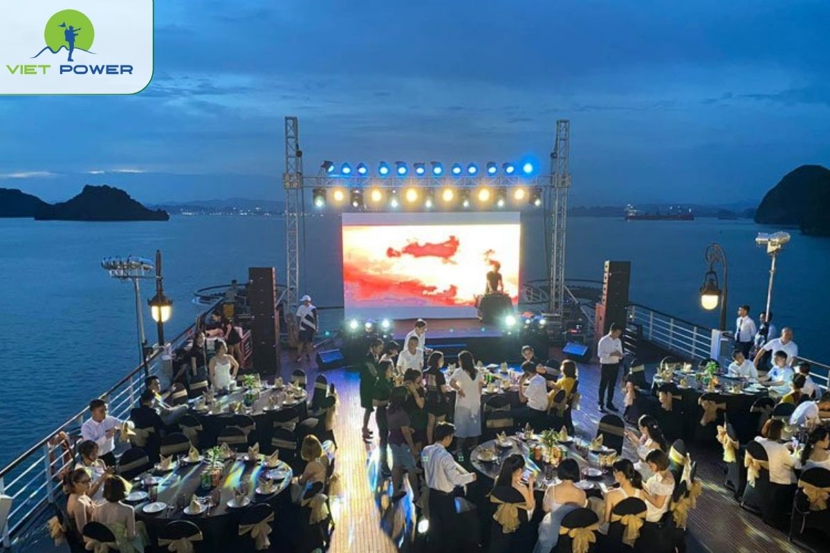 Business meetings on cruise ships