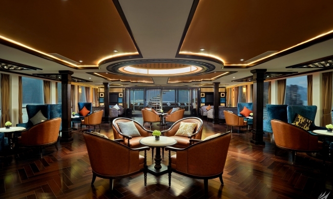 Chill Out At The Bar and Lounge