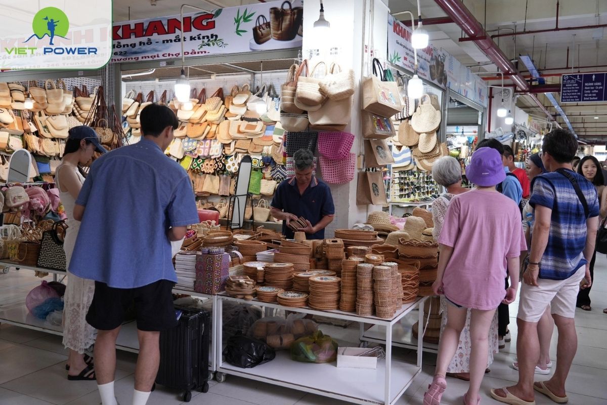 Shop Local Products at Dam Market