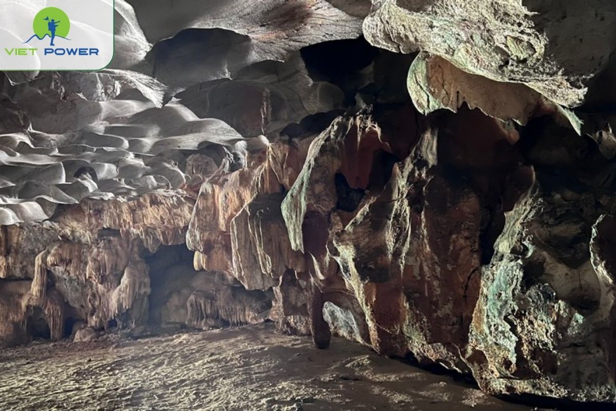Thay Cave.