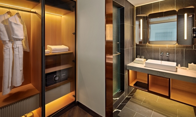 Essence Suite