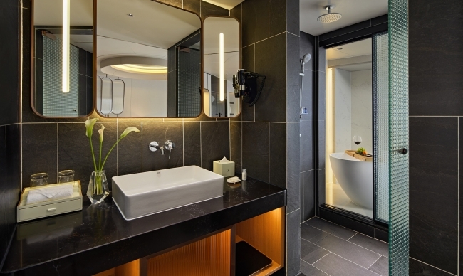 Pearl Suite