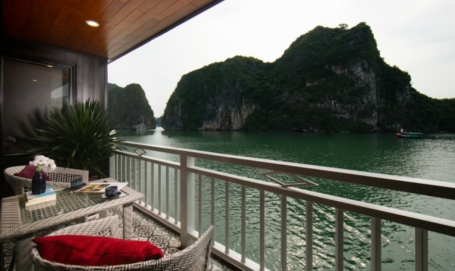 Senior Suite with Private balcony