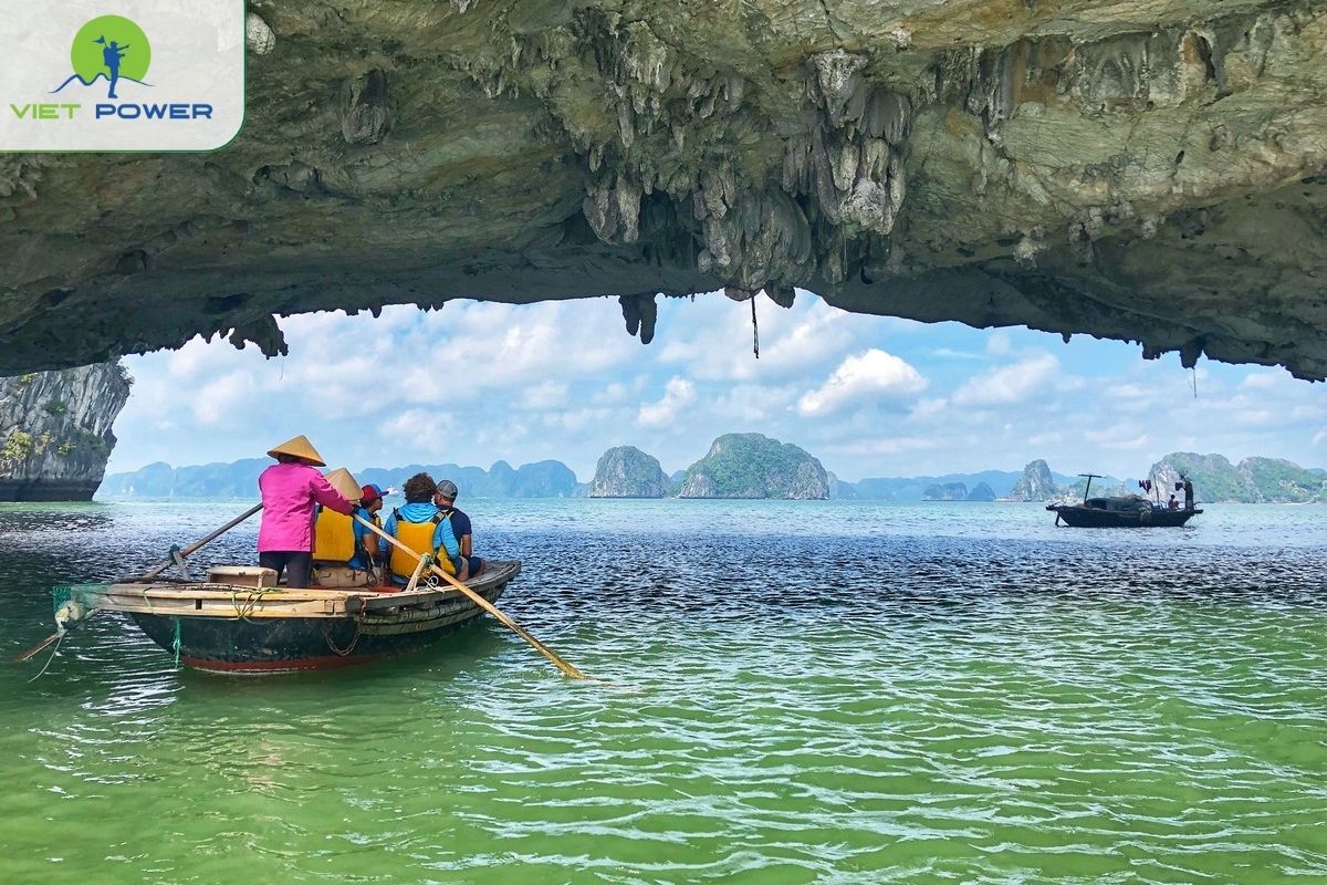 Kayaking a cave visit