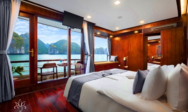 Family Suite with balcony