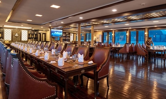 Orchid Trendy Cruise Luxury Restaurant & Bar