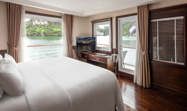 Elegance Balcony Suite