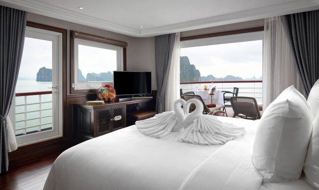 Captain's View Grand Suite